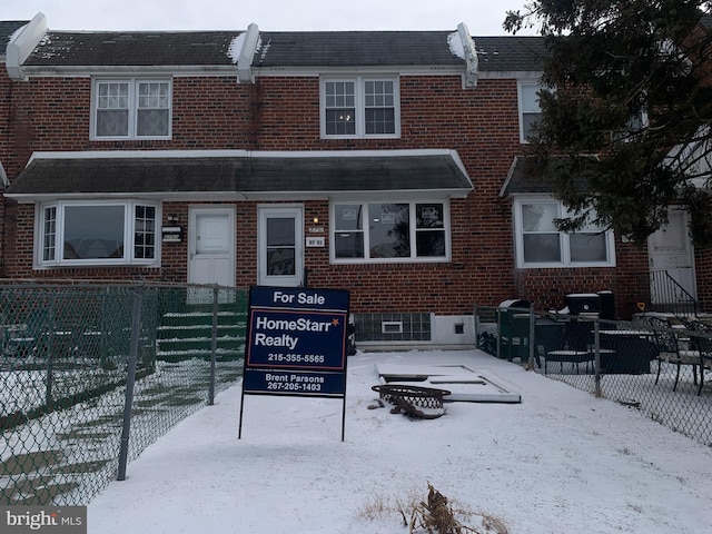 view of townhome / multi-family property