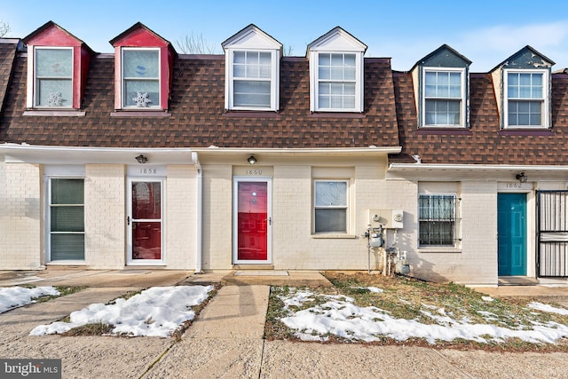 view of townhome / multi-family property