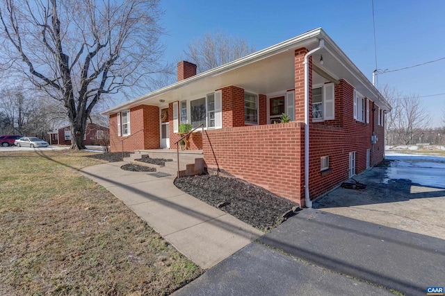 view of front of home with covered porch