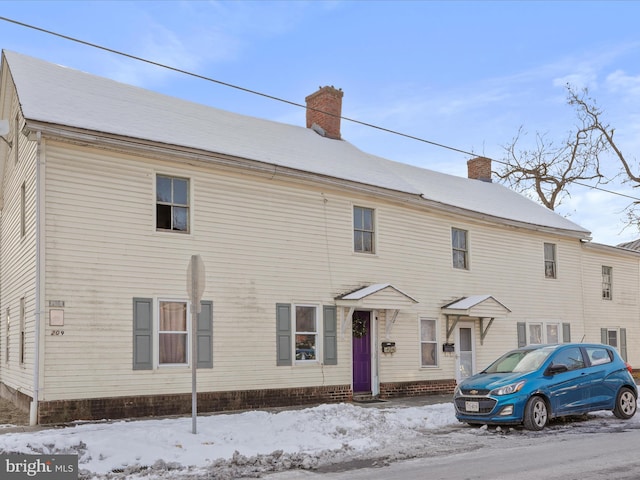 view of front of home