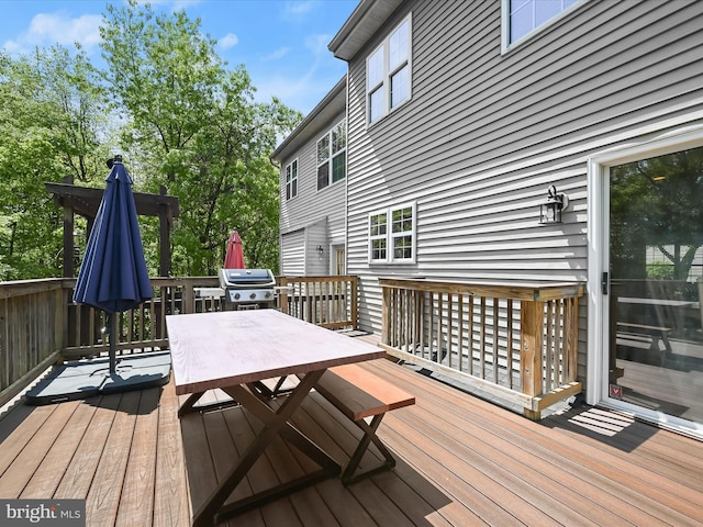 6422 Frothingham Ct, Elkridge, MD 21075 - deck with grilling area and outdoor dining area