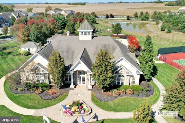 bird's eye view with a water view