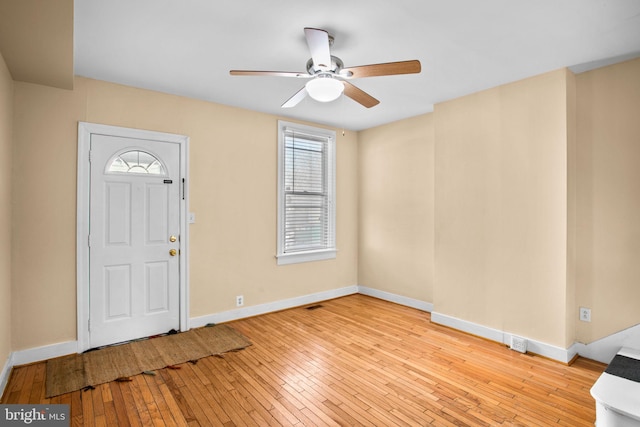 entrance foyer with light hardwood / wood-style floors and ceiling fan