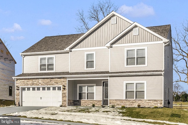 view of front of house featuring a garage