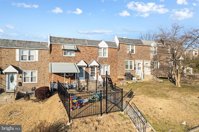 exterior space with a yard