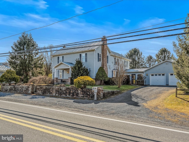 view of front facade with a garage