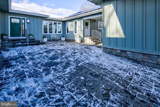 view of yard covered in snow