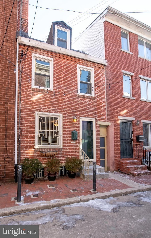 view of townhome / multi-family property