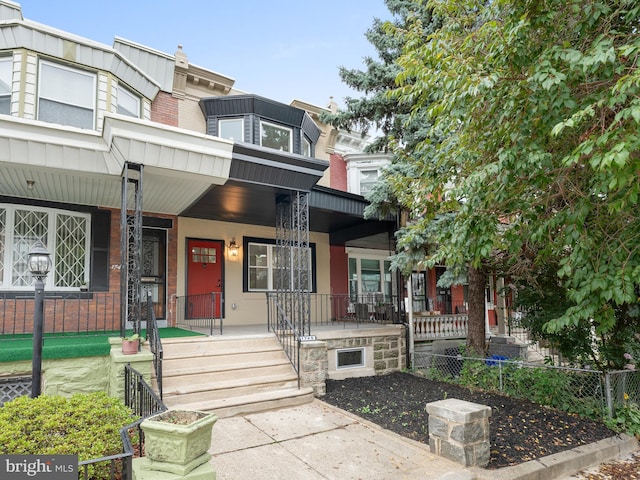 view of front of property with a porch