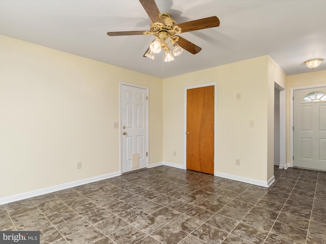 empty room with ceiling fan