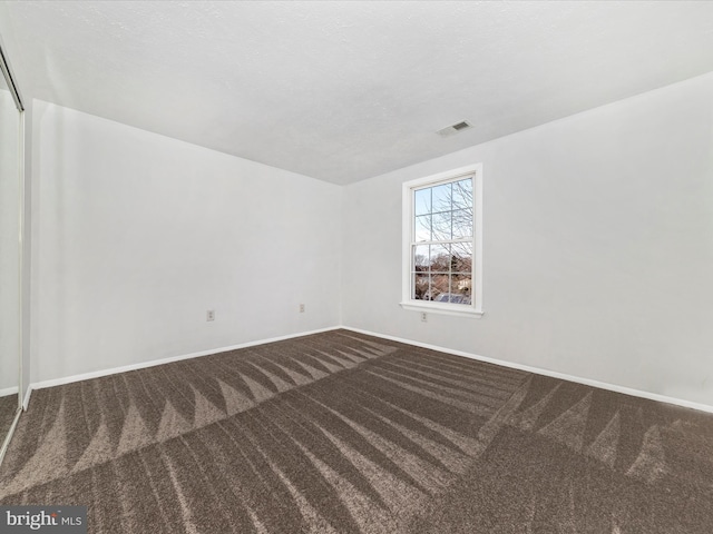 empty room with carpet