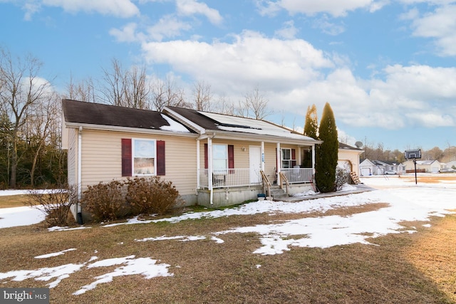 view of front of home with covered porch