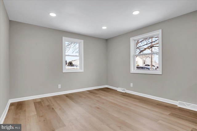 empty room featuring light hardwood / wood-style flooring