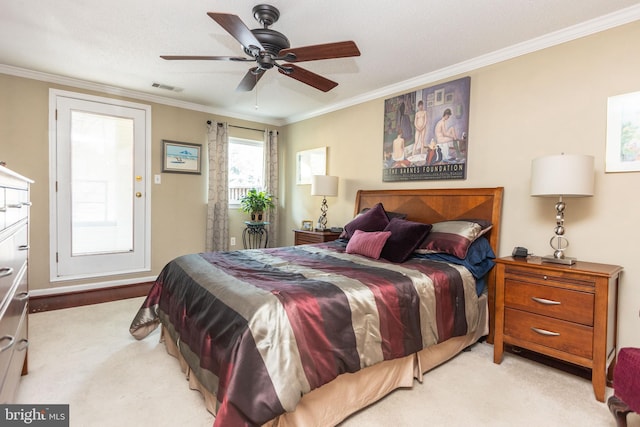 bedroom with crown molding and ceiling fan