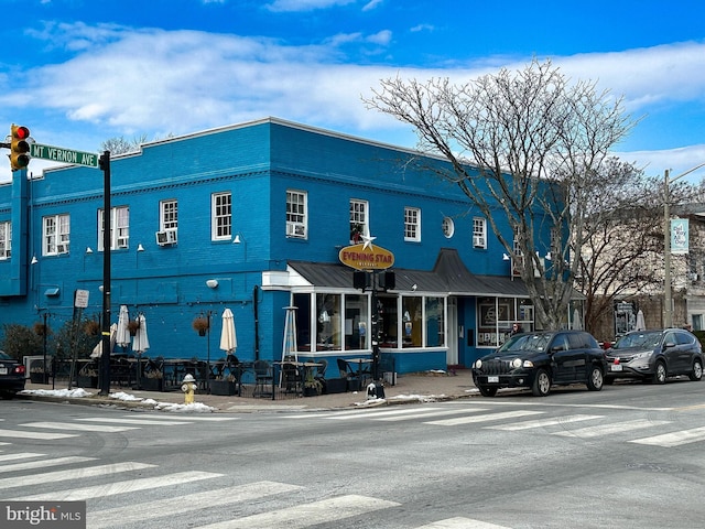 view of building exterior