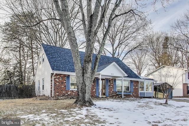 view of front of property