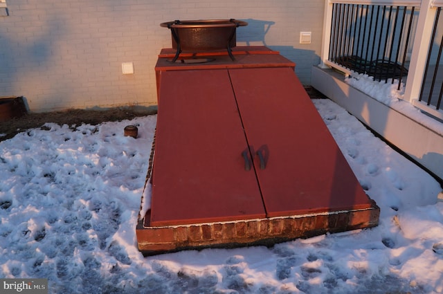 view of entry to storm shelter