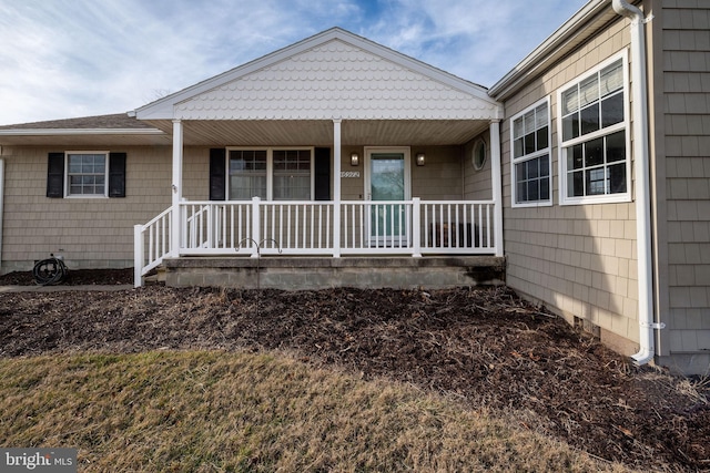 view of front of home with covered porch