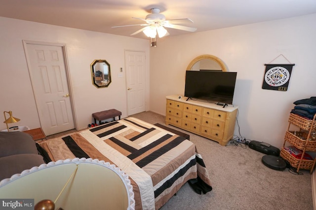 bedroom featuring carpet floors and ceiling fan