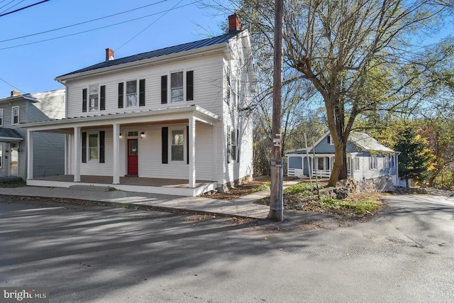 view of front of home with covered porch