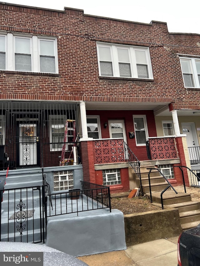 view of townhome / multi-family property