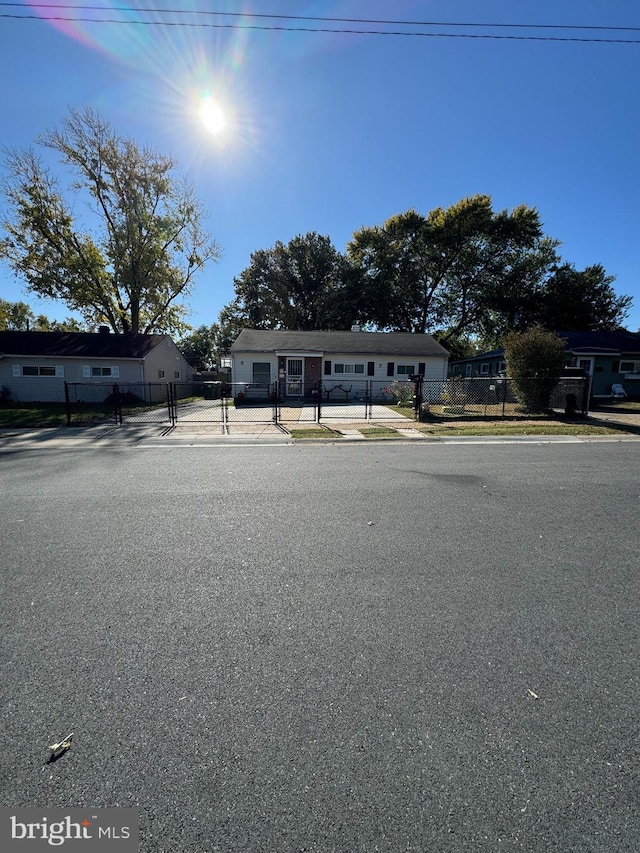 view of front of house