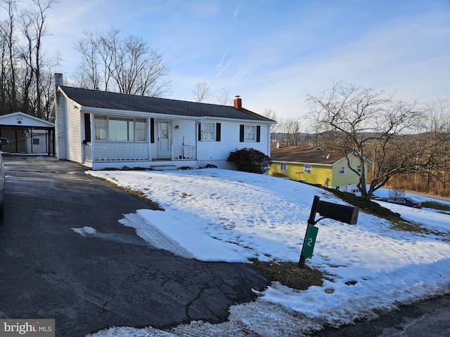 single story home with a garage