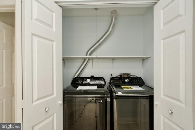 laundry room featuring washer and dryer