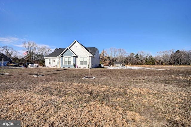 exterior space featuring a front lawn