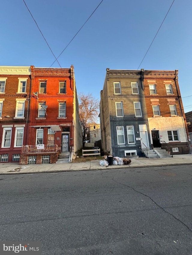 Listing photo 2 for 1907 W Norris St, Philadelphia PA 19121