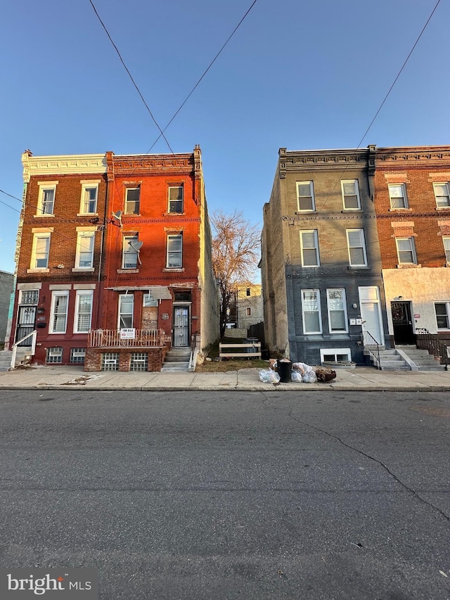 Listing photo 3 for 1907 W Norris St, Philadelphia PA 19121