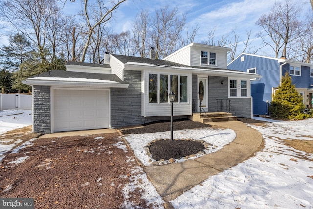 view of front facade with a garage