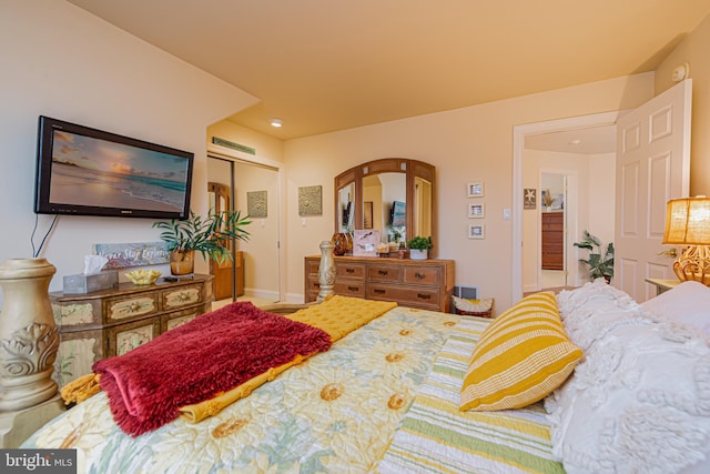 bedroom featuring a closet