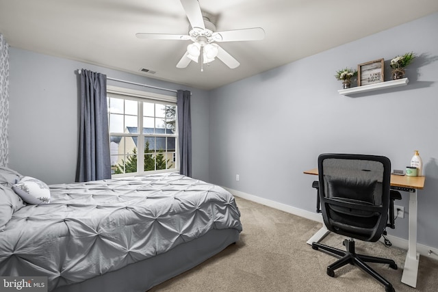 bedroom featuring carpet and ceiling fan