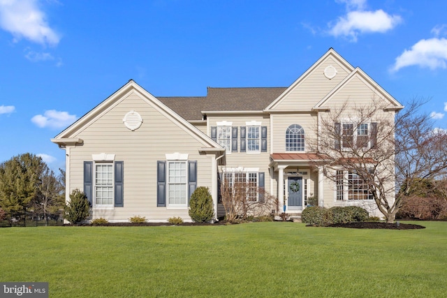 front of property featuring a front yard