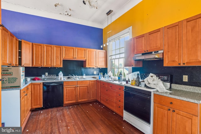 kitchen featuring decorative light fixtures, dishwasher, sink, dark wood-type flooring, and electric stove