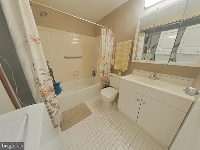 full bathroom featuring stacked washing maching and dryer, tile patterned flooring, vanity, toilet, and shower / bathtub combination with curtain
