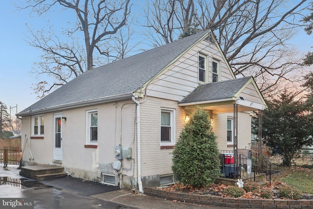 view of front of house