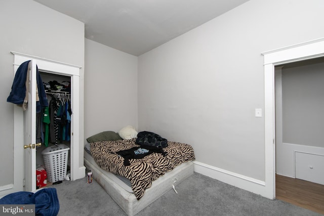 bedroom featuring a closet