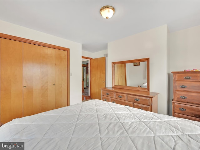 bedroom featuring a closet