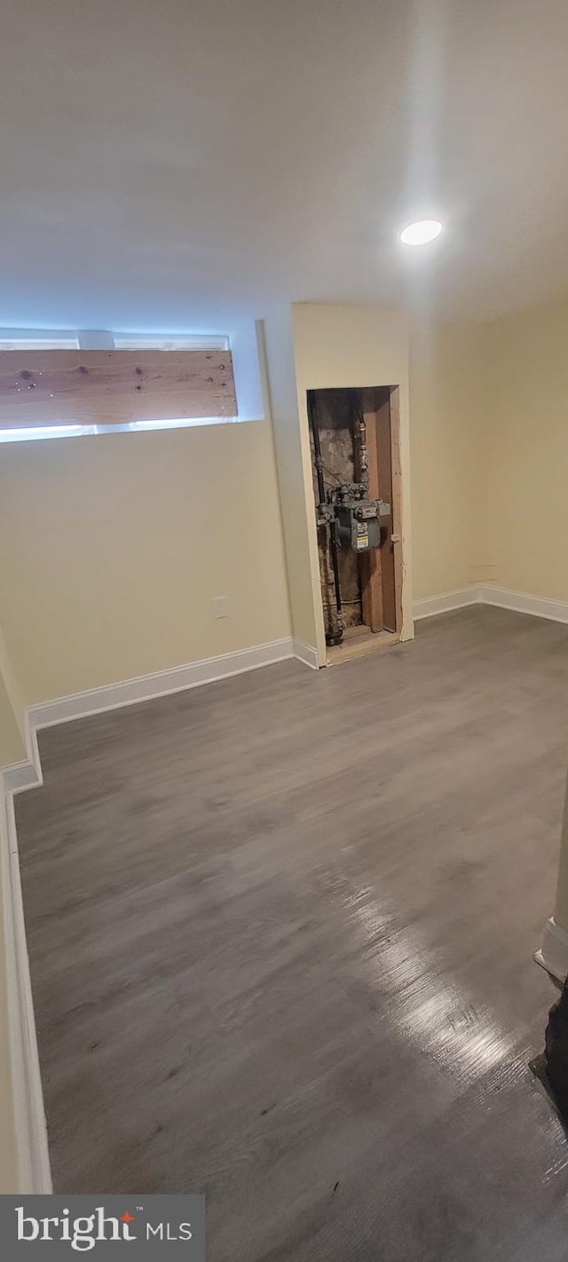 empty room featuring dark hardwood / wood-style floors