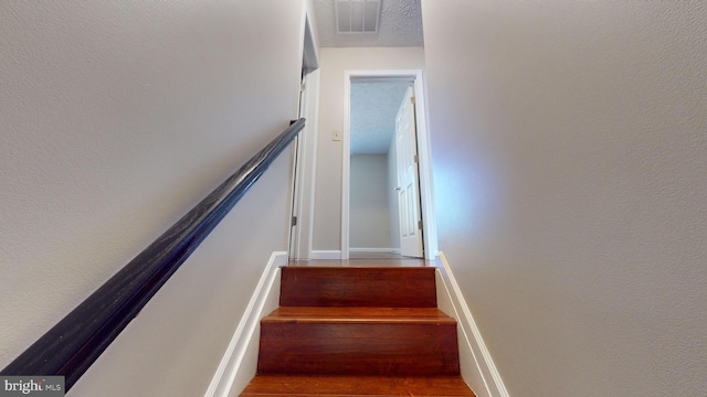 12459 Charter Oak Ct, Waldorf, MD 20601 - view of staircase