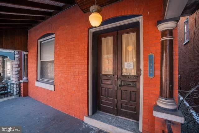 view of entrance to property