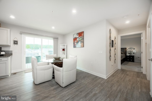 108 Zachary Way, Pottstown, PA 19464 - dining area featuring wood finished floors, baseboards, and recessed lighting