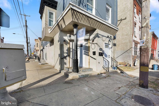 2500 N 16th St, Philadelphia, PA 19132 - view of doorway to property