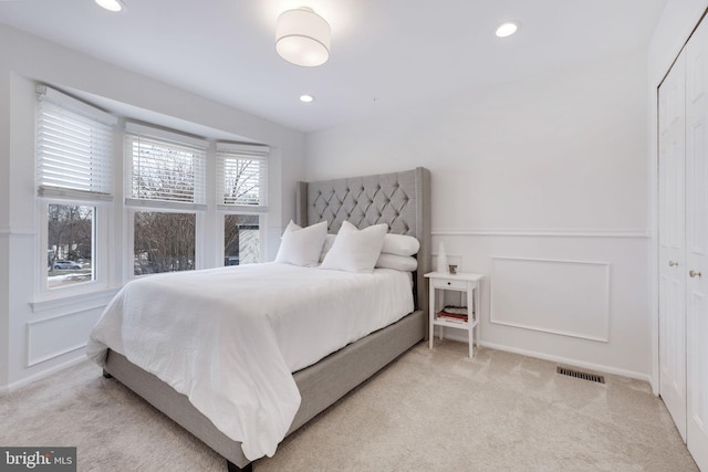 view of carpeted bedroom