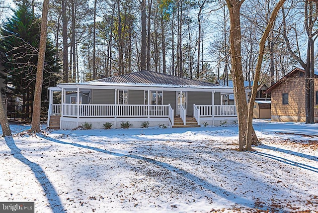 view of front of property with a porch