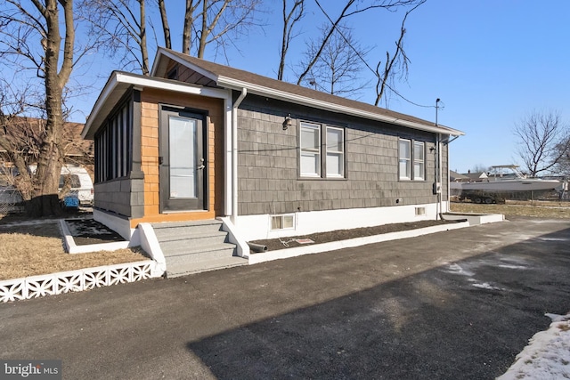 view of front of property