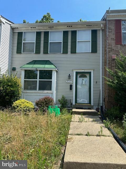 view of townhome / multi-family property