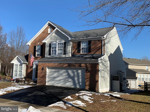 view of front property featuring a garage